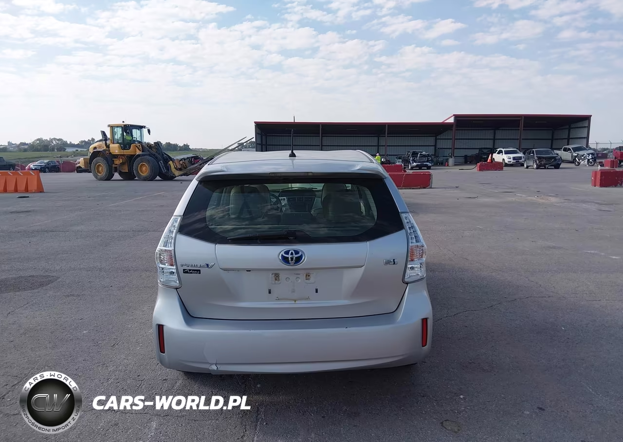 2014 Toyota Prius V Two VIN:JTDZN3EU1EJ006803 - 16
