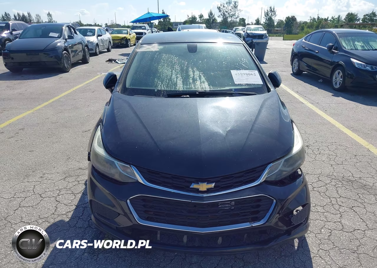 2018 Chevrolet Cruze Lt Auto VIN:1G1BE5SM9J7173699 - 11