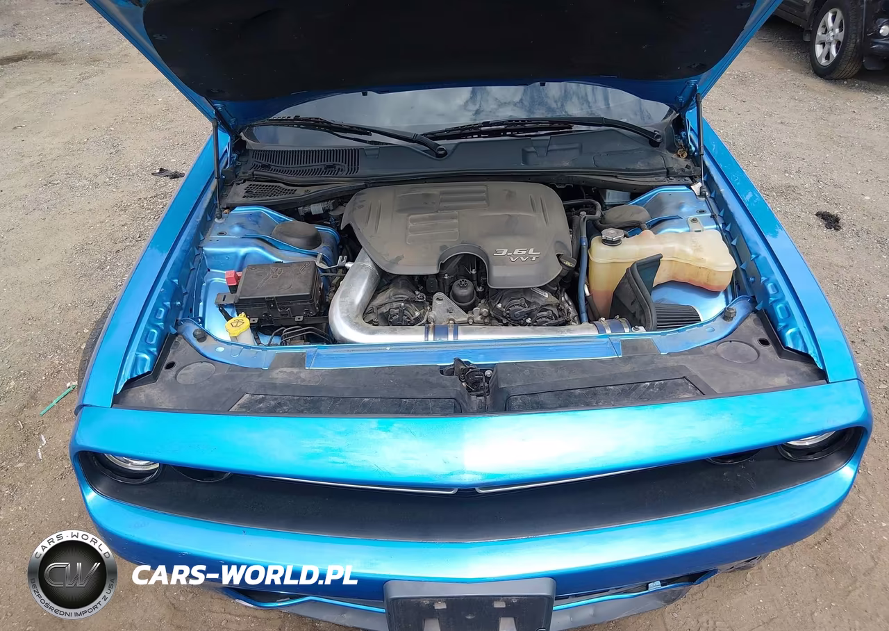 2018 Dodge Challenger Sxt VIN:2C3CDZAG4JH310400 - 10