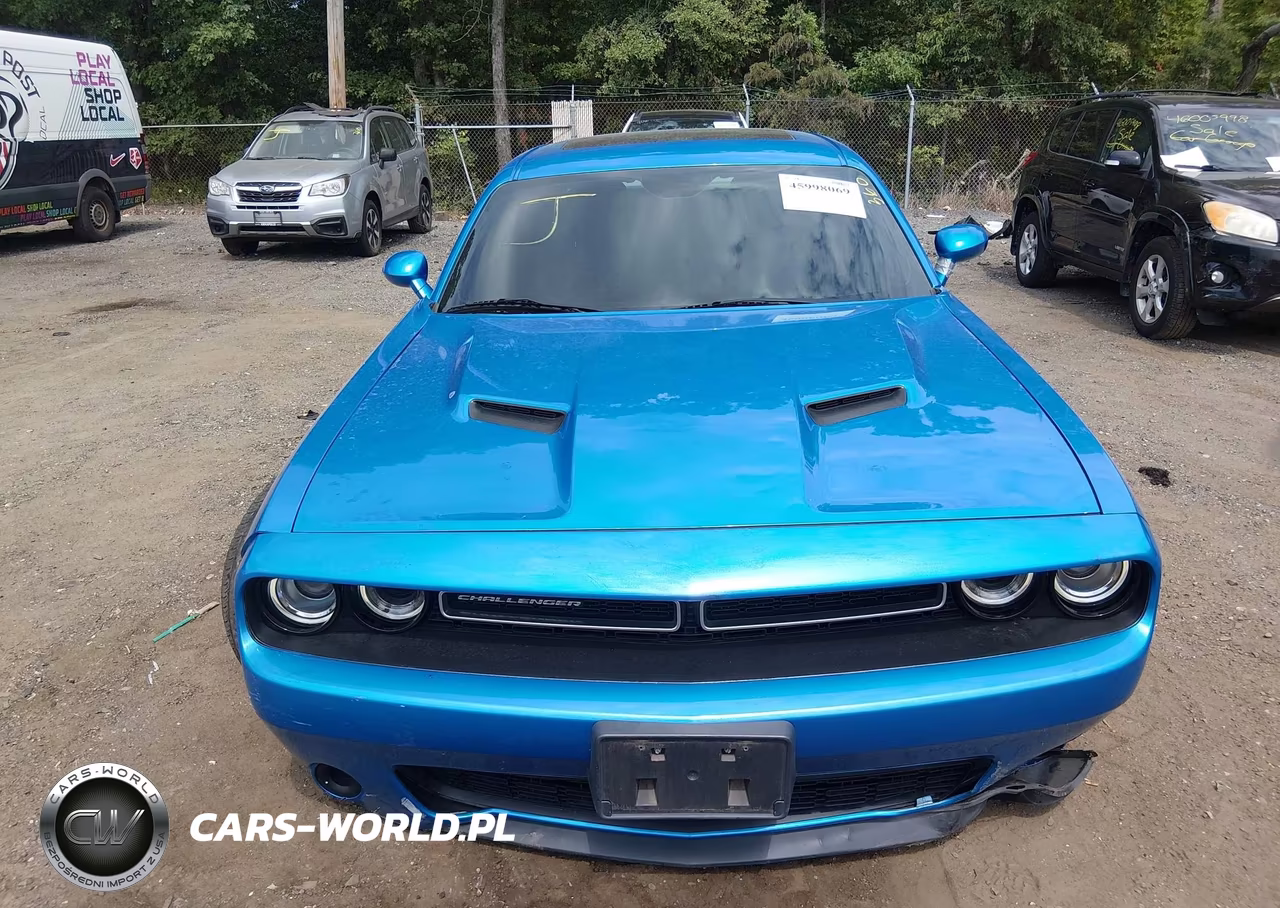 2018 Dodge Challenger Sxt VIN:2C3CDZAG4JH310400 - 12