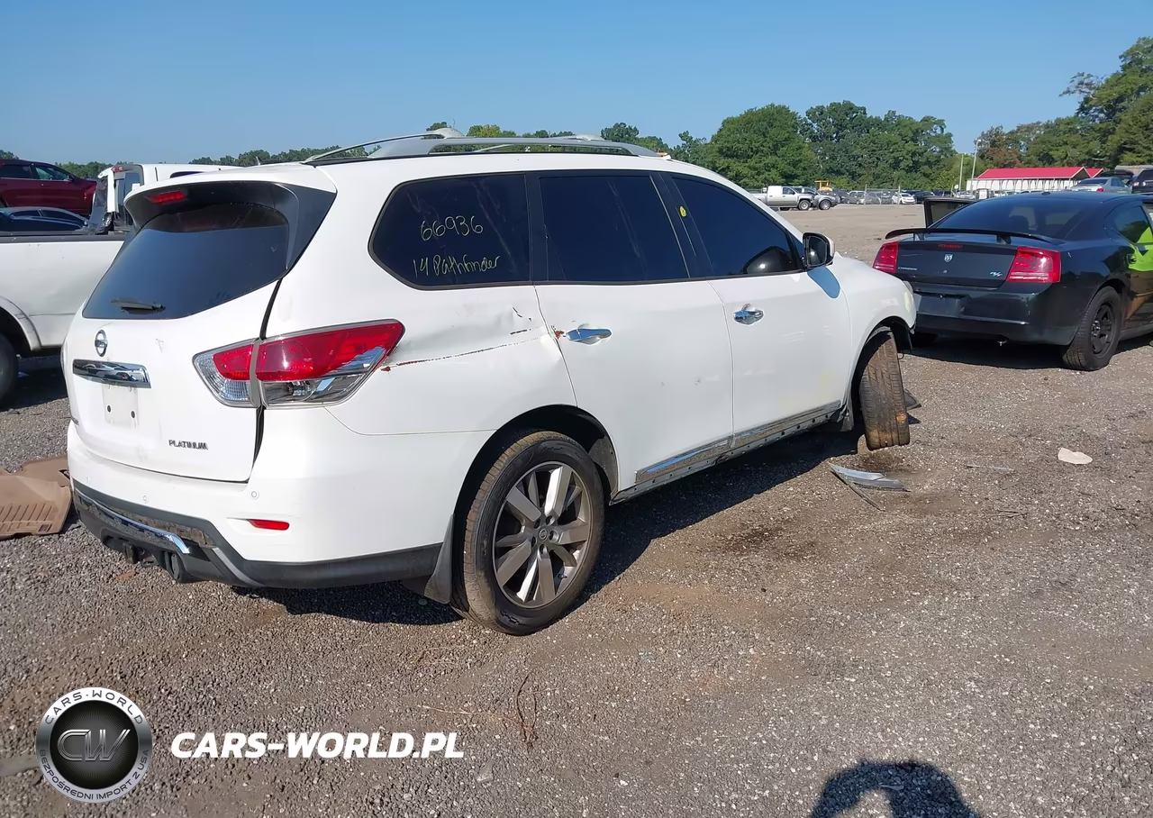 2014 Nissan Pathfinder Platinum VIN:5N1AR2MN4EC681373 - 4
