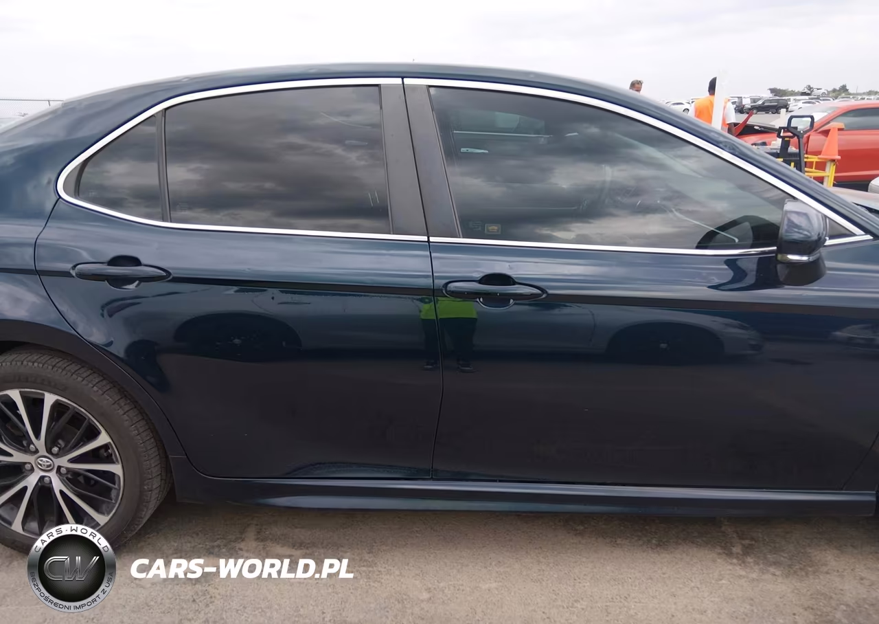 2018 Toyota Camry Se VIN:4T1B11HK9JU668466 - 13