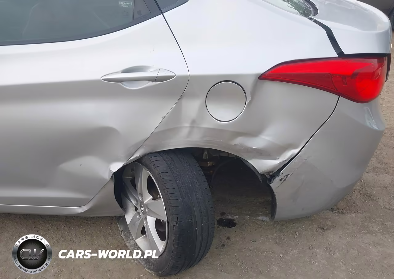 2013 Hyundai Elantra Gls VIN:5NPDH4AE5DH270085 - 6