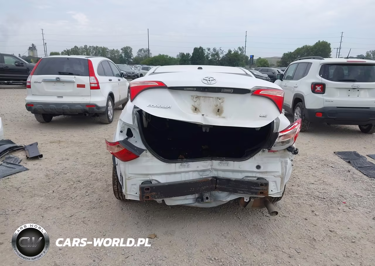 2019 Toyota Corolla Le VIN:2T1BURHE8KC138475 - 17