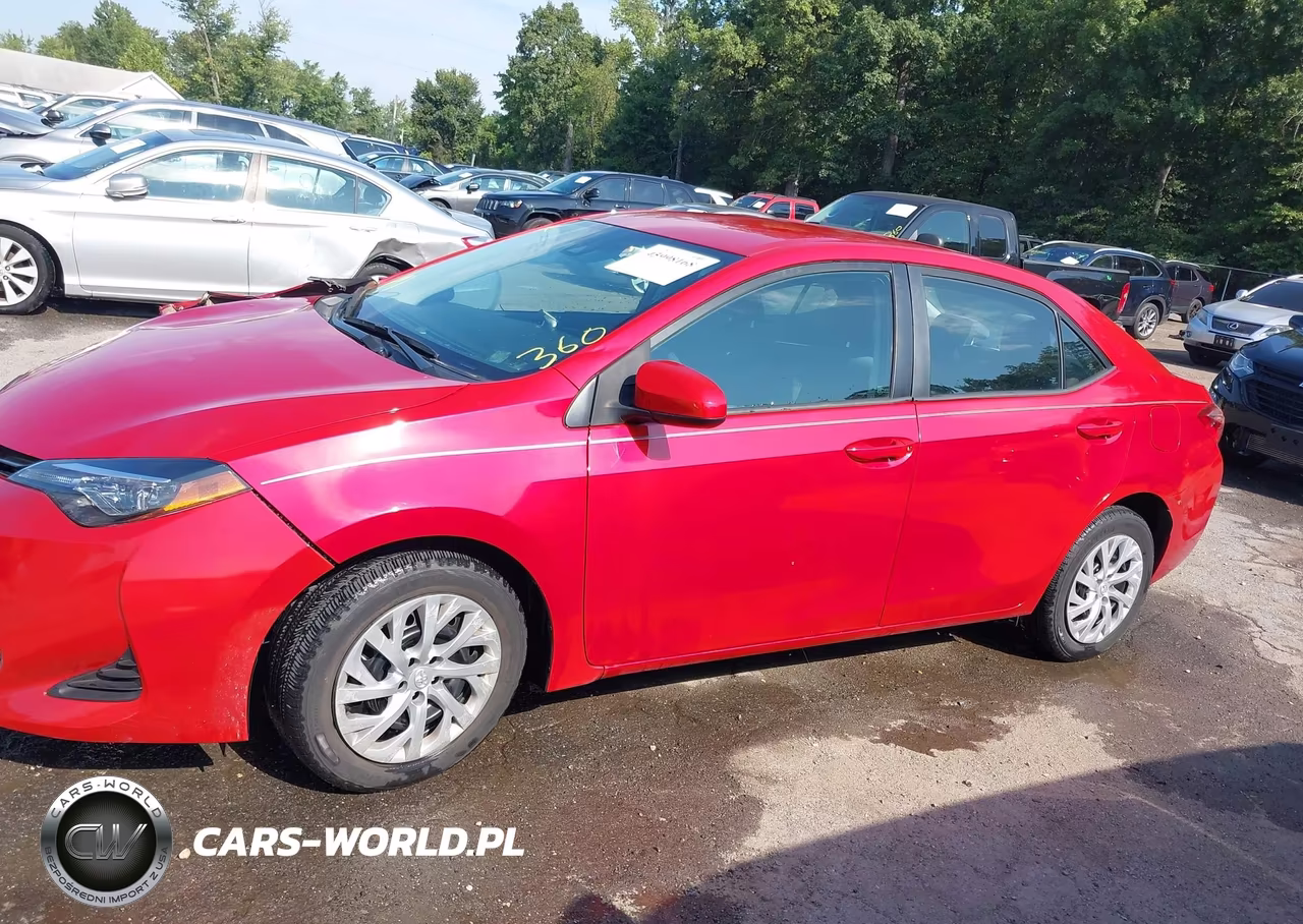 2019 Toyota Corolla Le VIN:2T1BURHE6KC210466 - 14