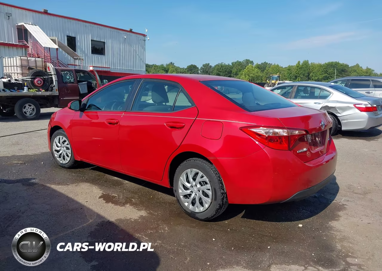 2019 Toyota Corolla Le VIN:2T1BURHE6KC210466 - 3