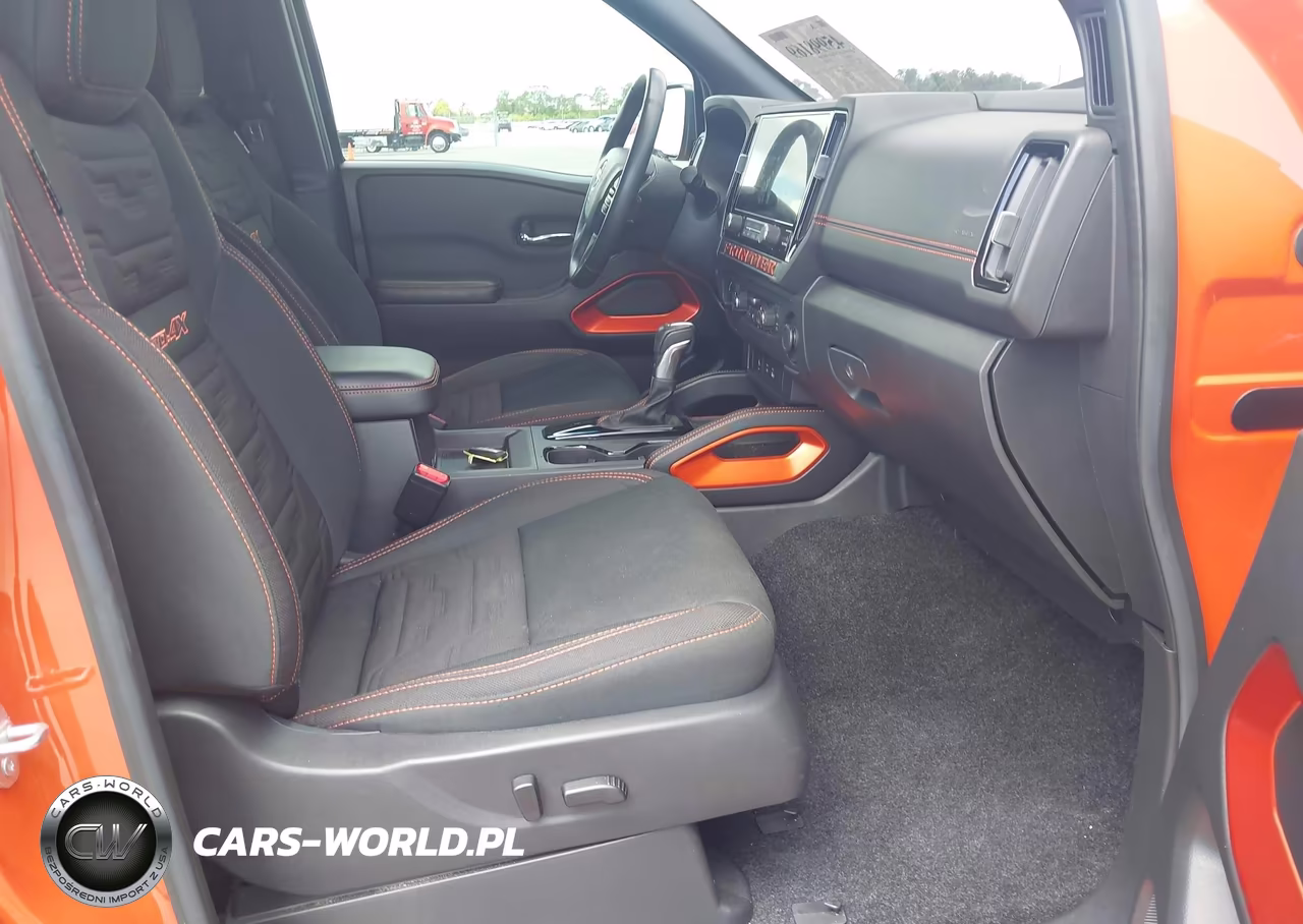 2025 Nissan Frontier Pro-4X 4X4 VIN:1N6ED1EK9SN623923 - 5