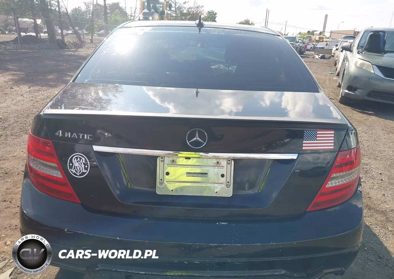 2012 Mercedes-Benz C 300 Luxury 4Matic-Sport 4Matic VIN:WDDGF8BB6CA684440 - 16