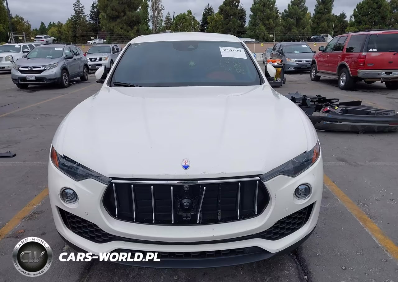 2017 Maserati Levante VIN:ZN661XUAXHX243822 - 11
