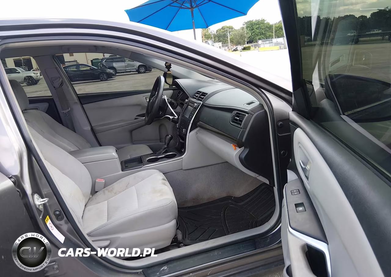 2016 Toyota Camry Le VIN:4T1BF1FKXGU161363 - 5