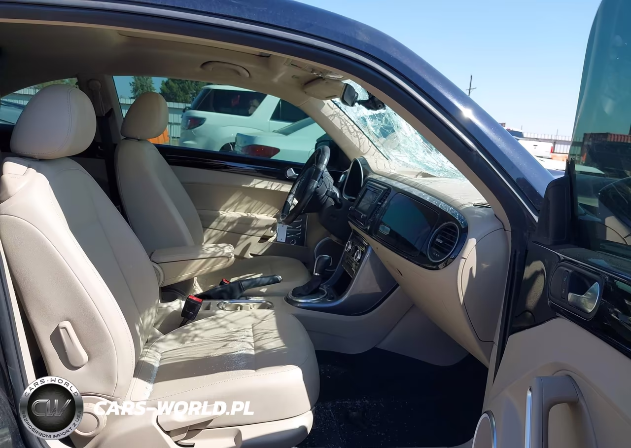 2019 Volkswagen Beetle 2.0T Se VIN:3VWJD7AT1KM712055 - 5