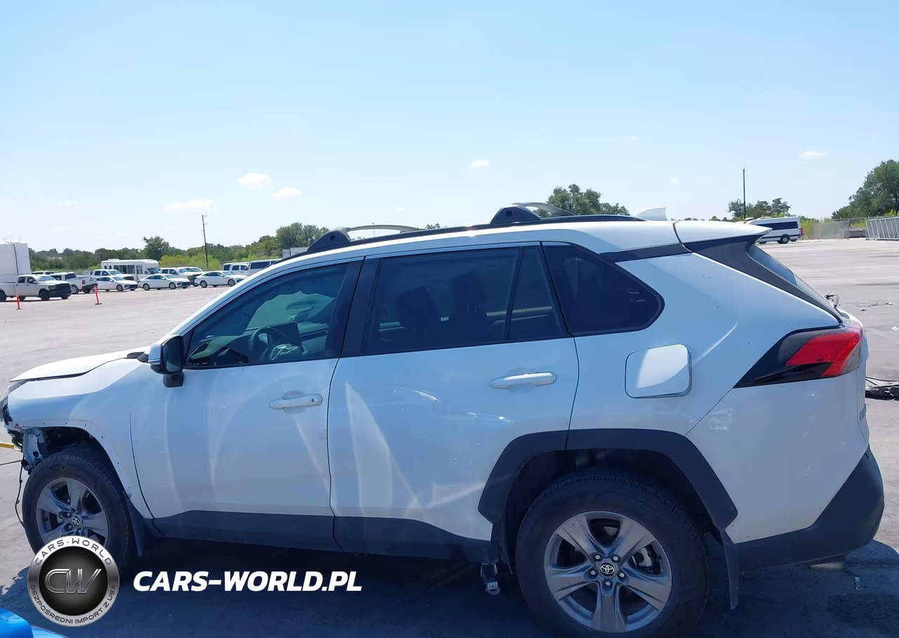 2024 Toyota Rav4 Xle VIN:2T3W1RFV2RW307581 - 15
