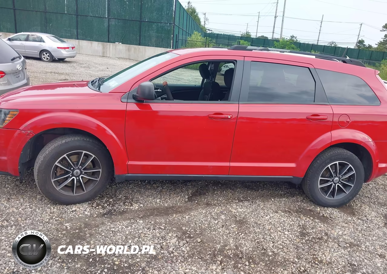 2018 Dodge Journey Se VIN:3C4PDCAB9JT509643 - 14