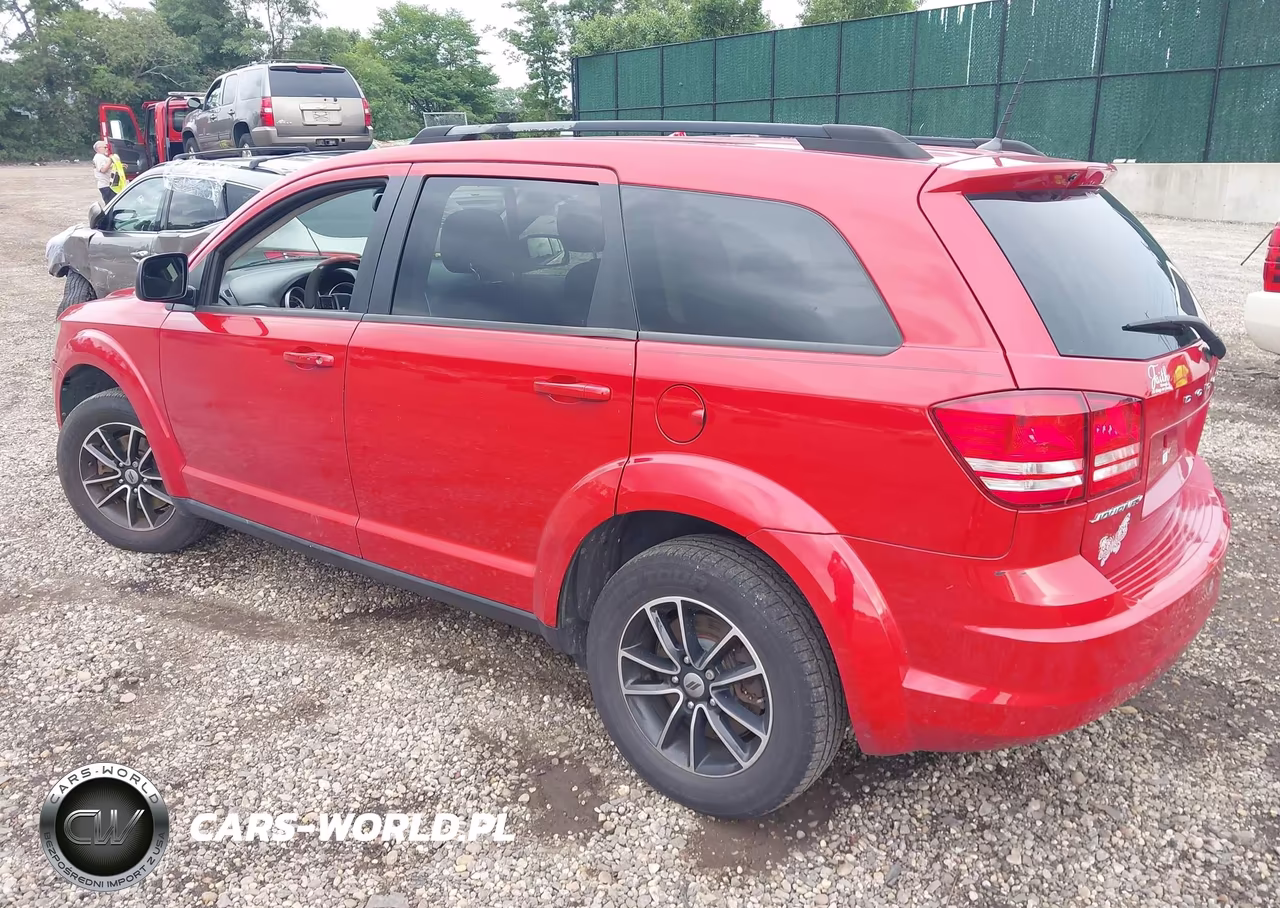 2018 Dodge Journey Se VIN:3C4PDCAB9JT509643 - 3