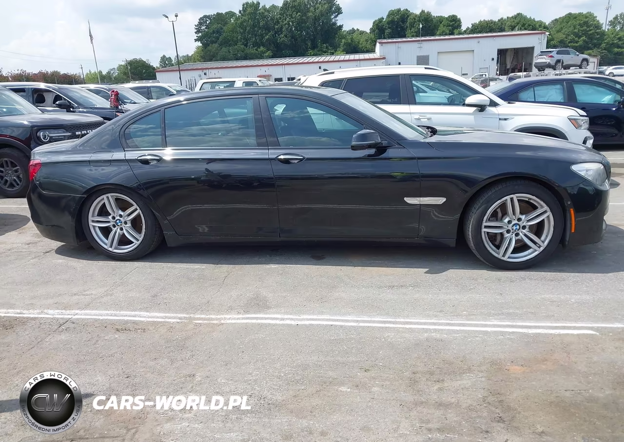 2013 BMW 750Li xDrive VIN:WBAYF8C58DDE59024 - 13