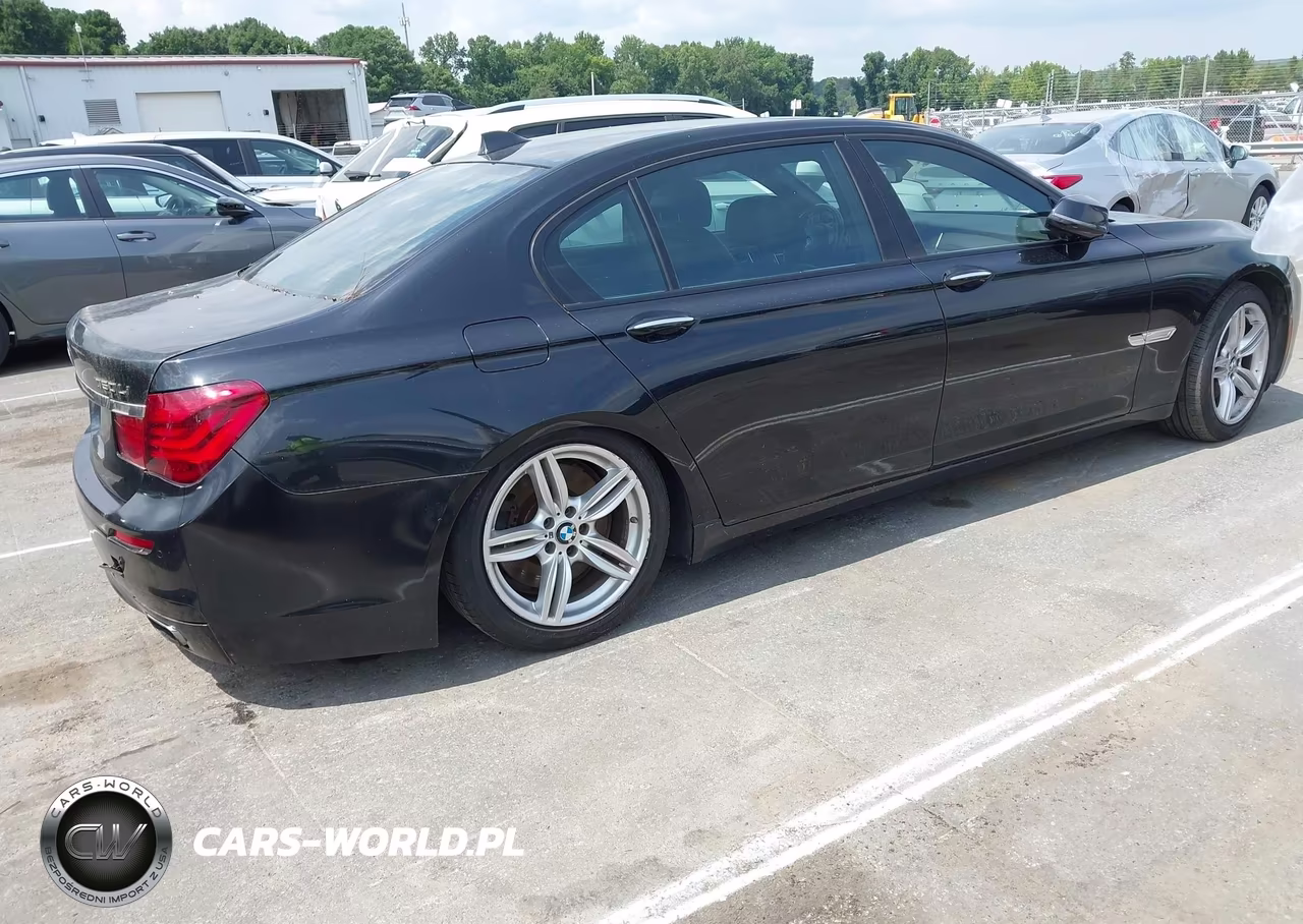 2013 BMW 750Li xDrive VIN:WBAYF8C58DDE59024 - 4