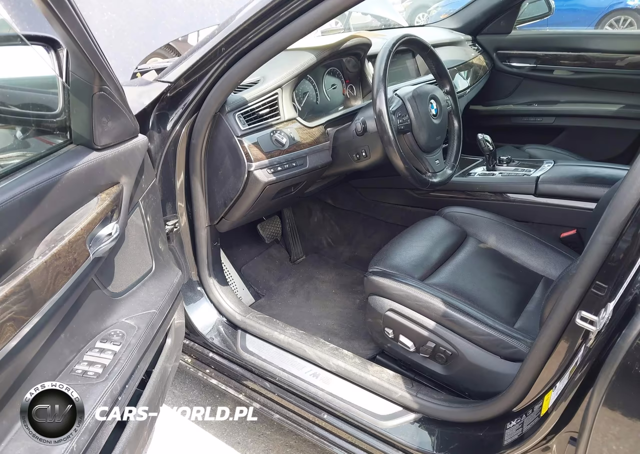 2013 BMW 750Li xDrive VIN:WBAYF8C58DDE59024 - 5