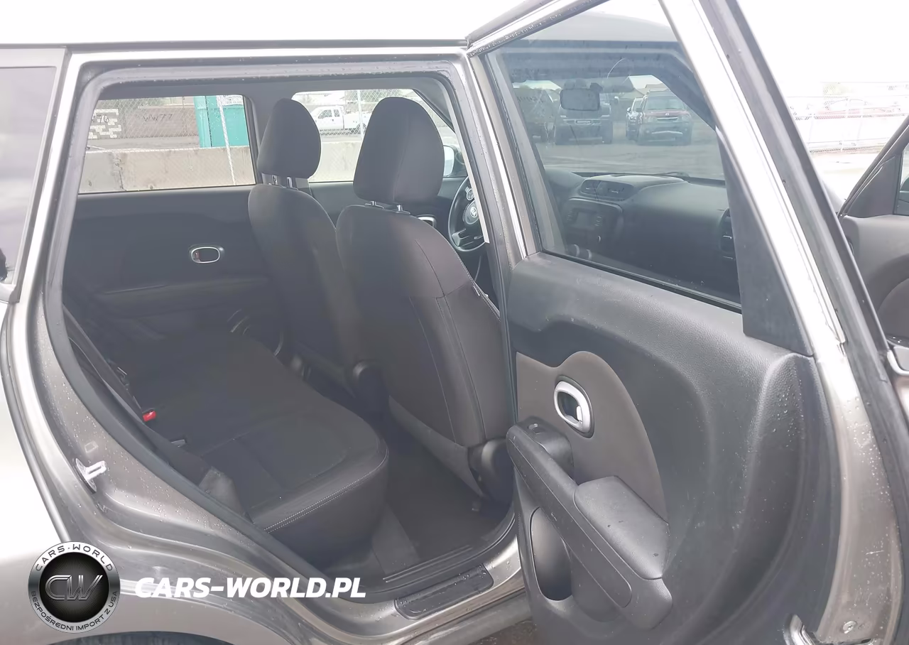 2016 Kia Soul VIN:KNDJN2A25G7323530 - 8