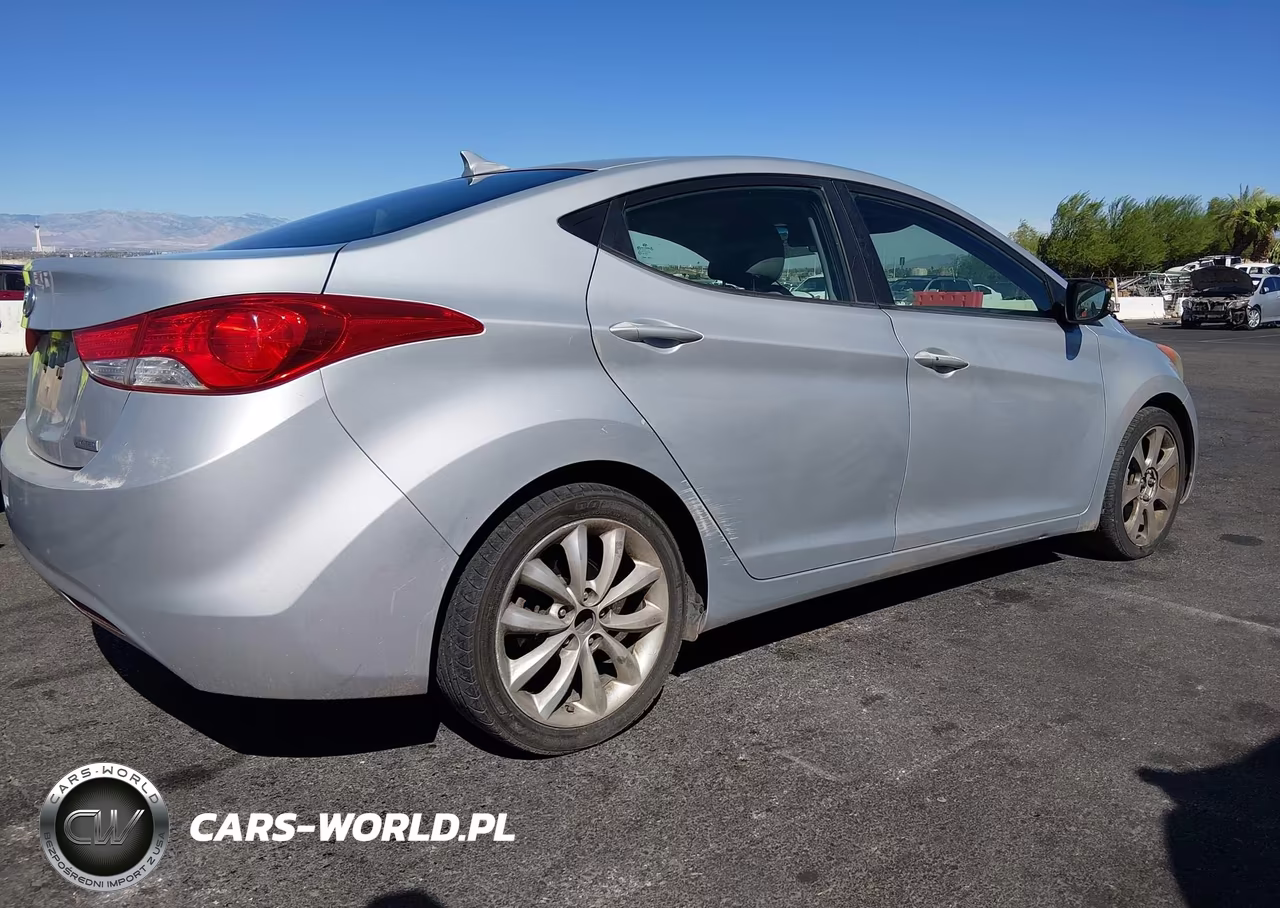 2012 Hyundai Elantra Limited (Ulsan Plant) VIN:KMHDH4AE7CU220840 - 4