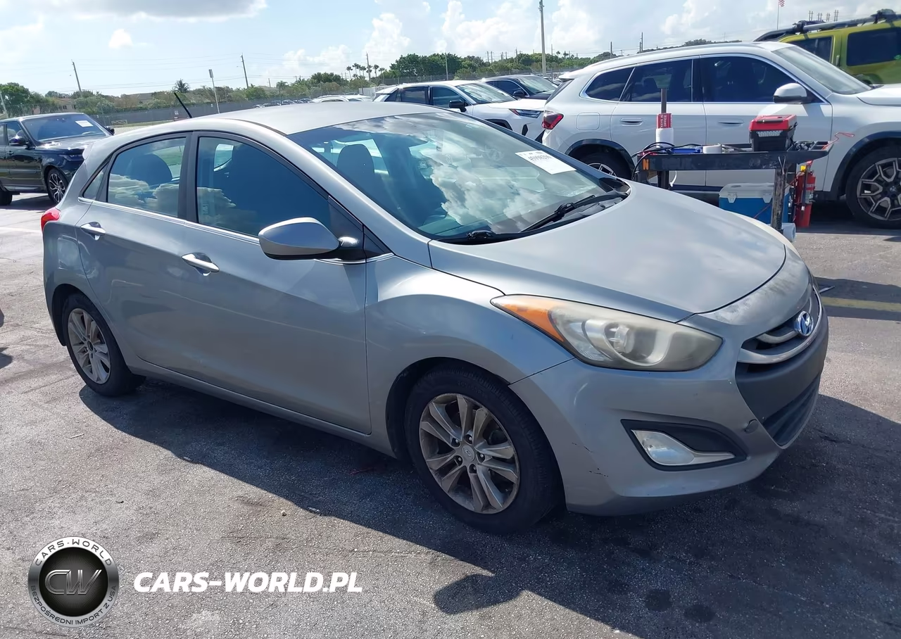 2015 Hyundai Elantra Gt – zdjęcie 1 z 16