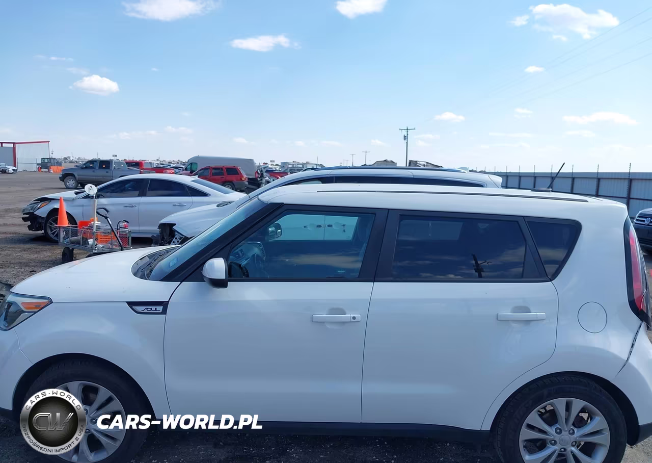 2016 Kia Soul + VIN:KNDJP3A59G7409871 - 14