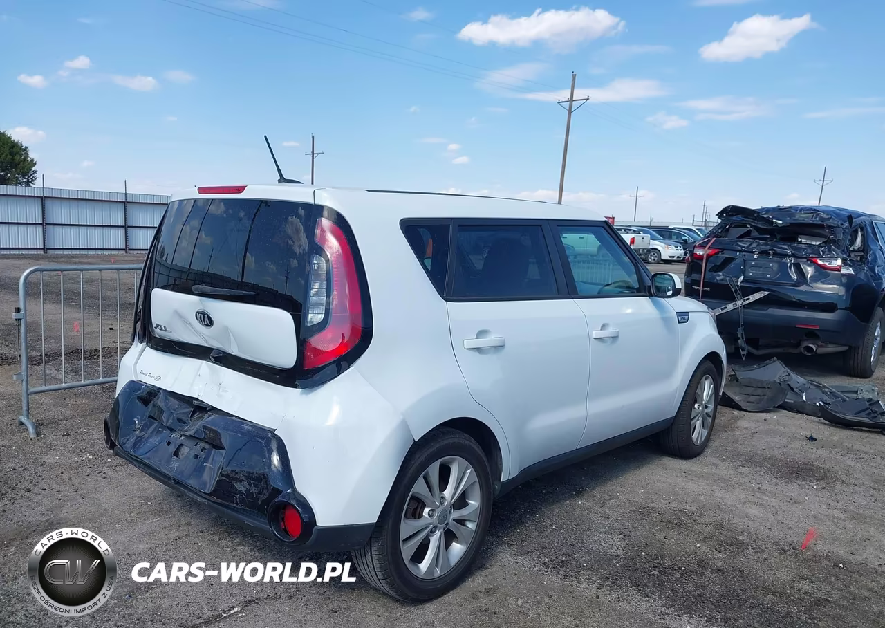2016 Kia Soul + VIN:KNDJP3A59G7409871 - 4