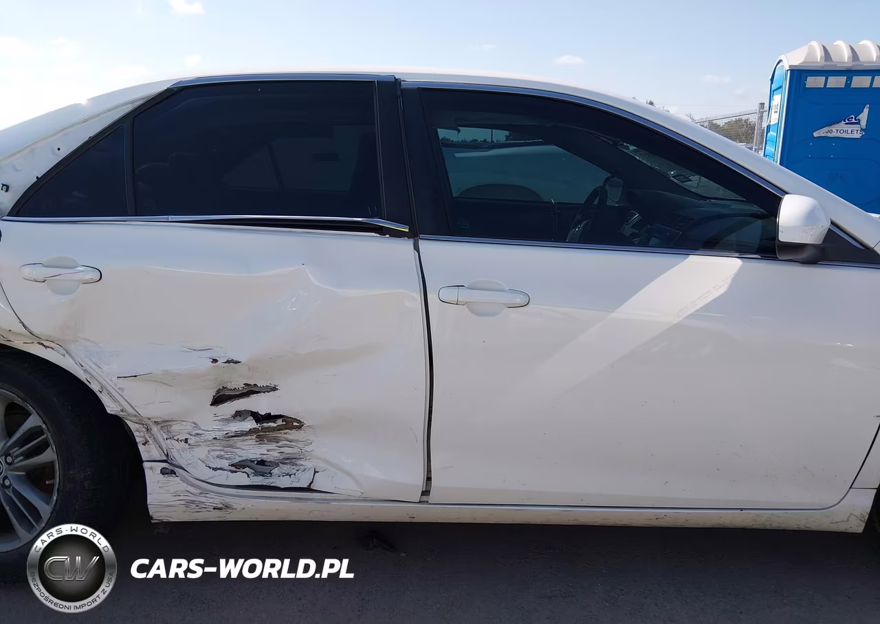 2015 Toyota Camry Se VIN:4T1BF1FK8FU480260 - 13