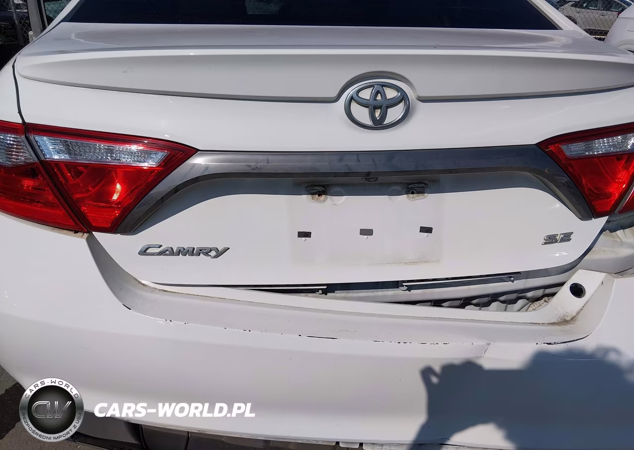 2015 Toyota Camry Se VIN:4T1BF1FK8FU480260 - 17
