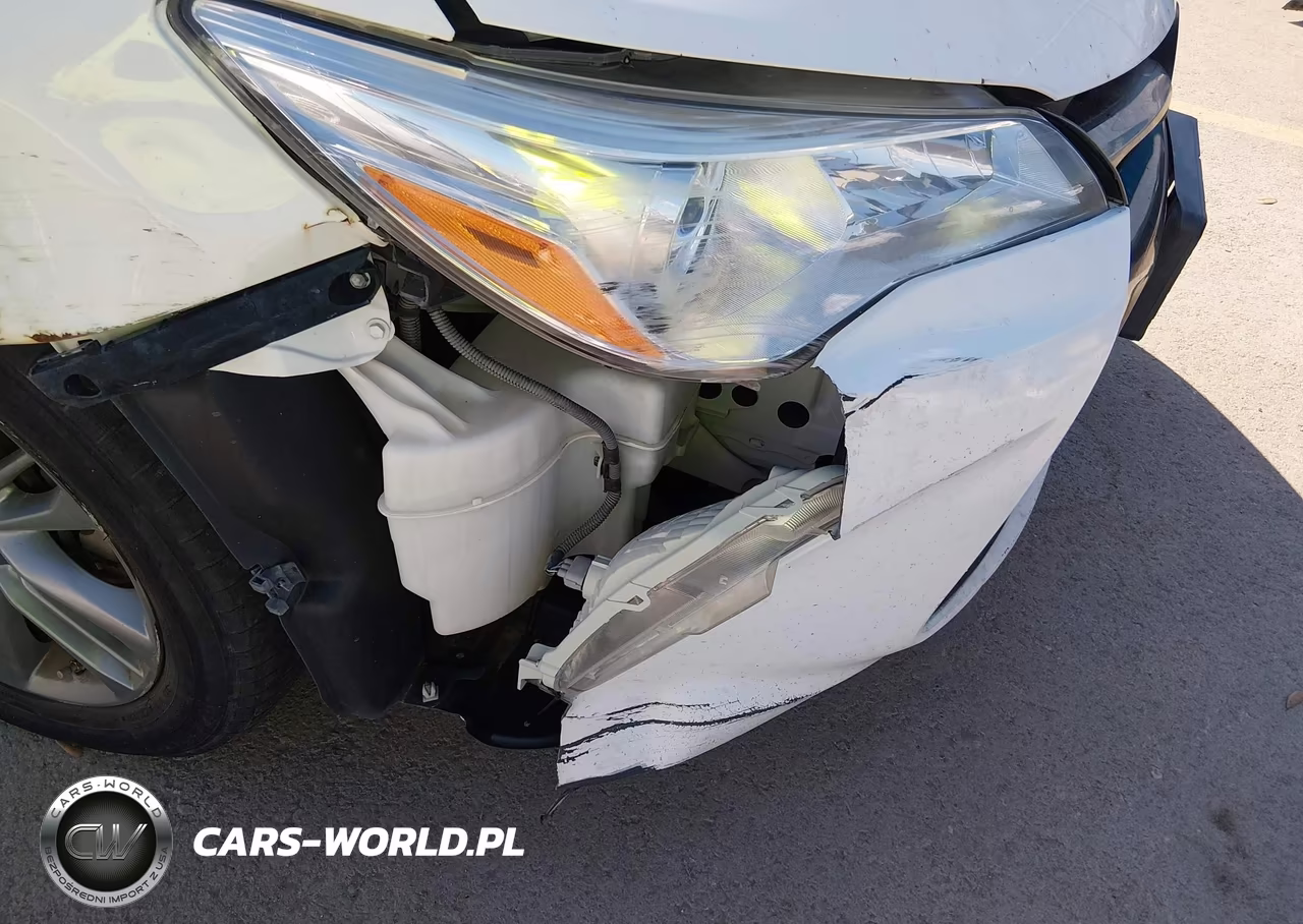 2015 Toyota Camry Se VIN:4T1BF1FK8FU480260 - 19