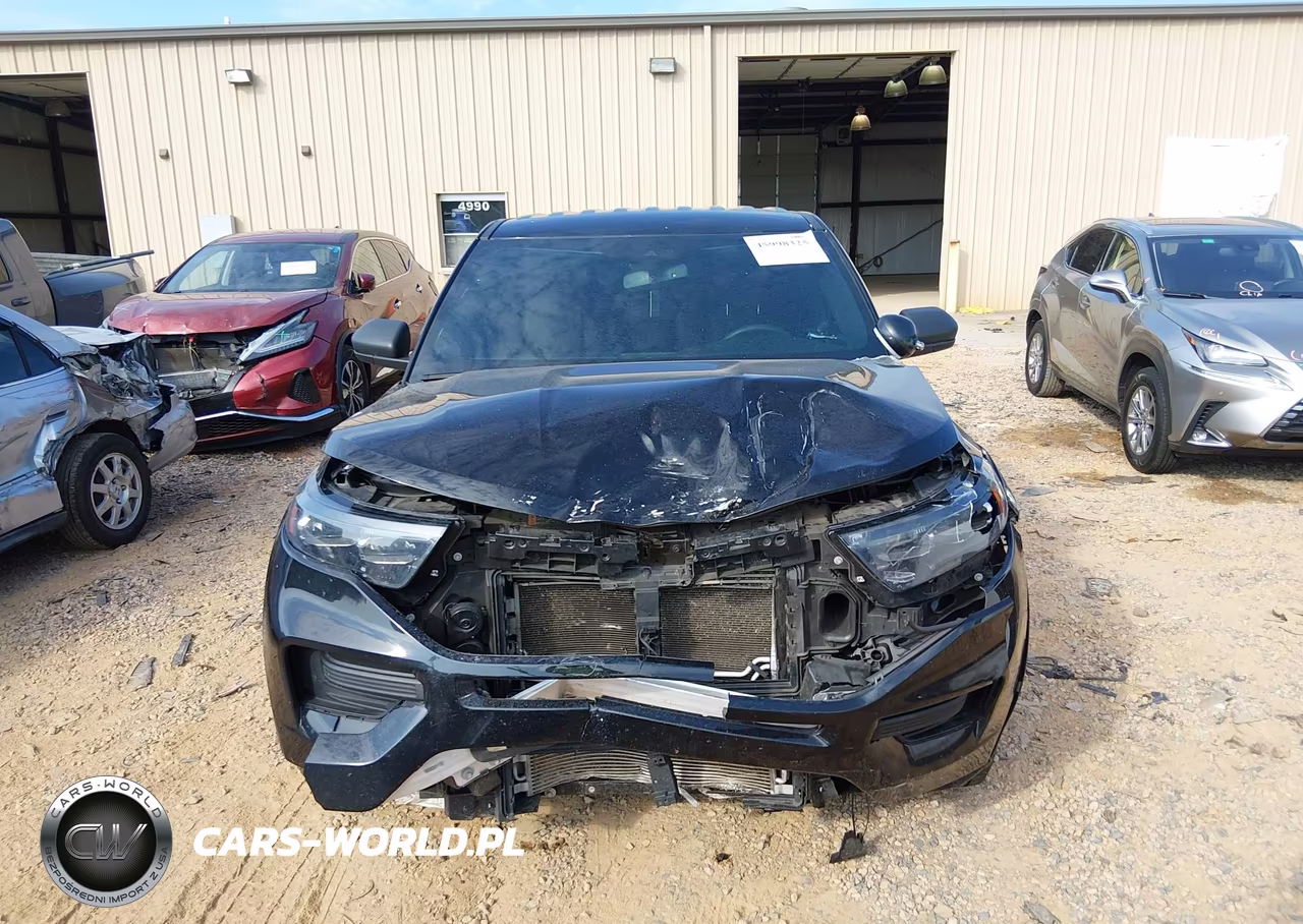 2022 Ford Police Interceptor Utility VIN:1FM5K8ACXNGC23891 - 12