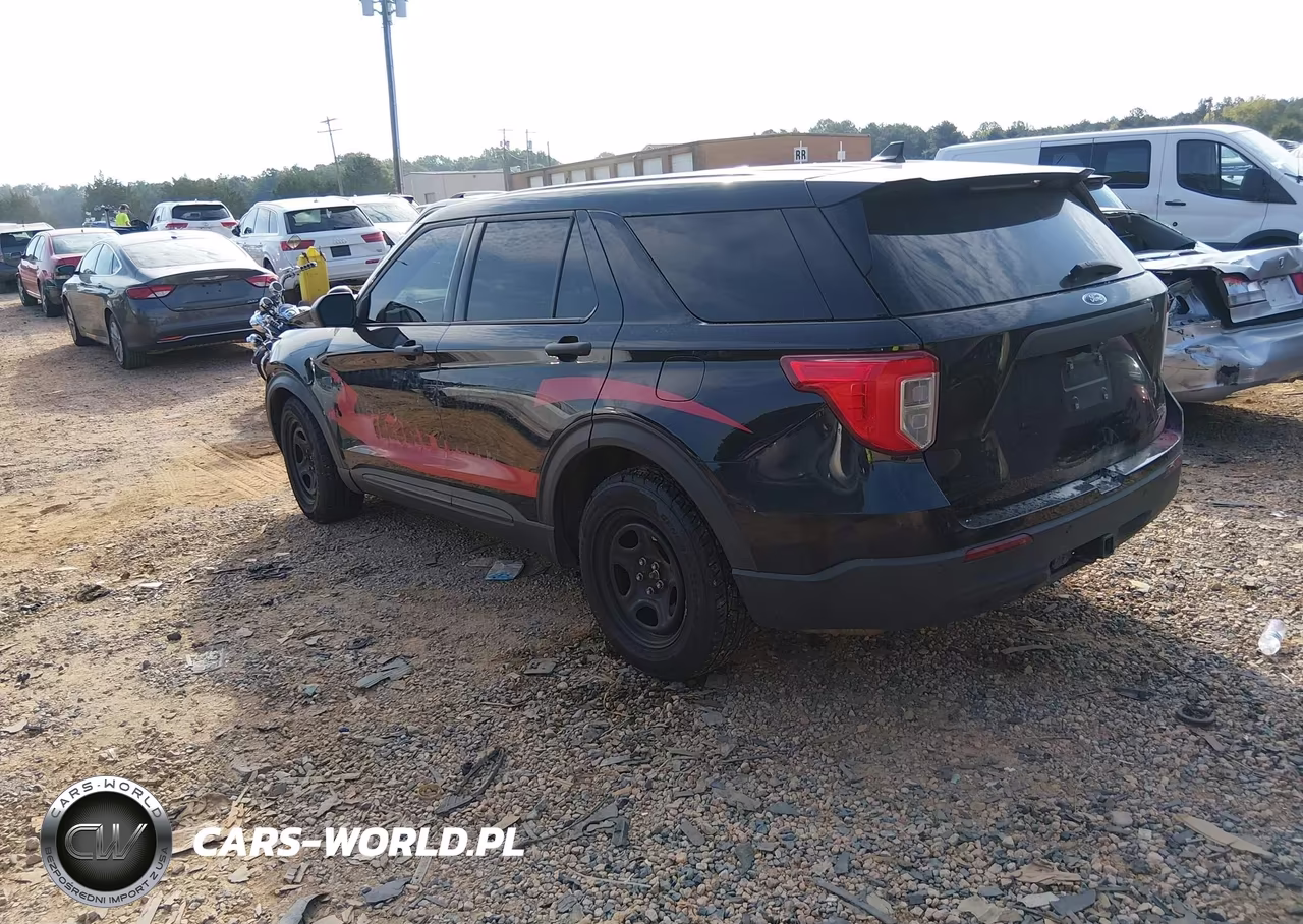 2022 Ford Police Interceptor Utility VIN:1FM5K8ACXNGC23891 - 3