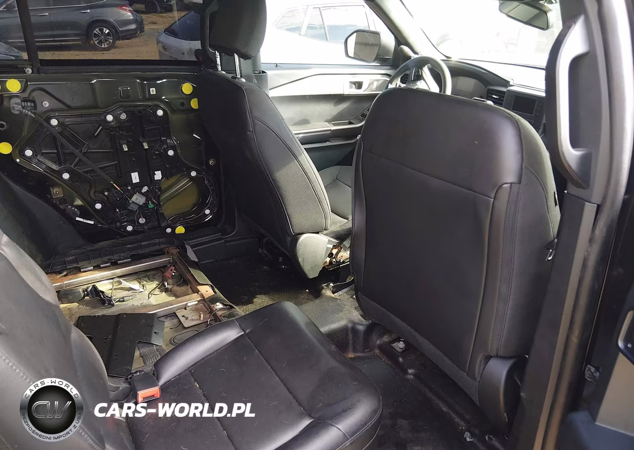 2022 Ford Police Interceptor Utility VIN:1FM5K8ACXNGC23891 - 8