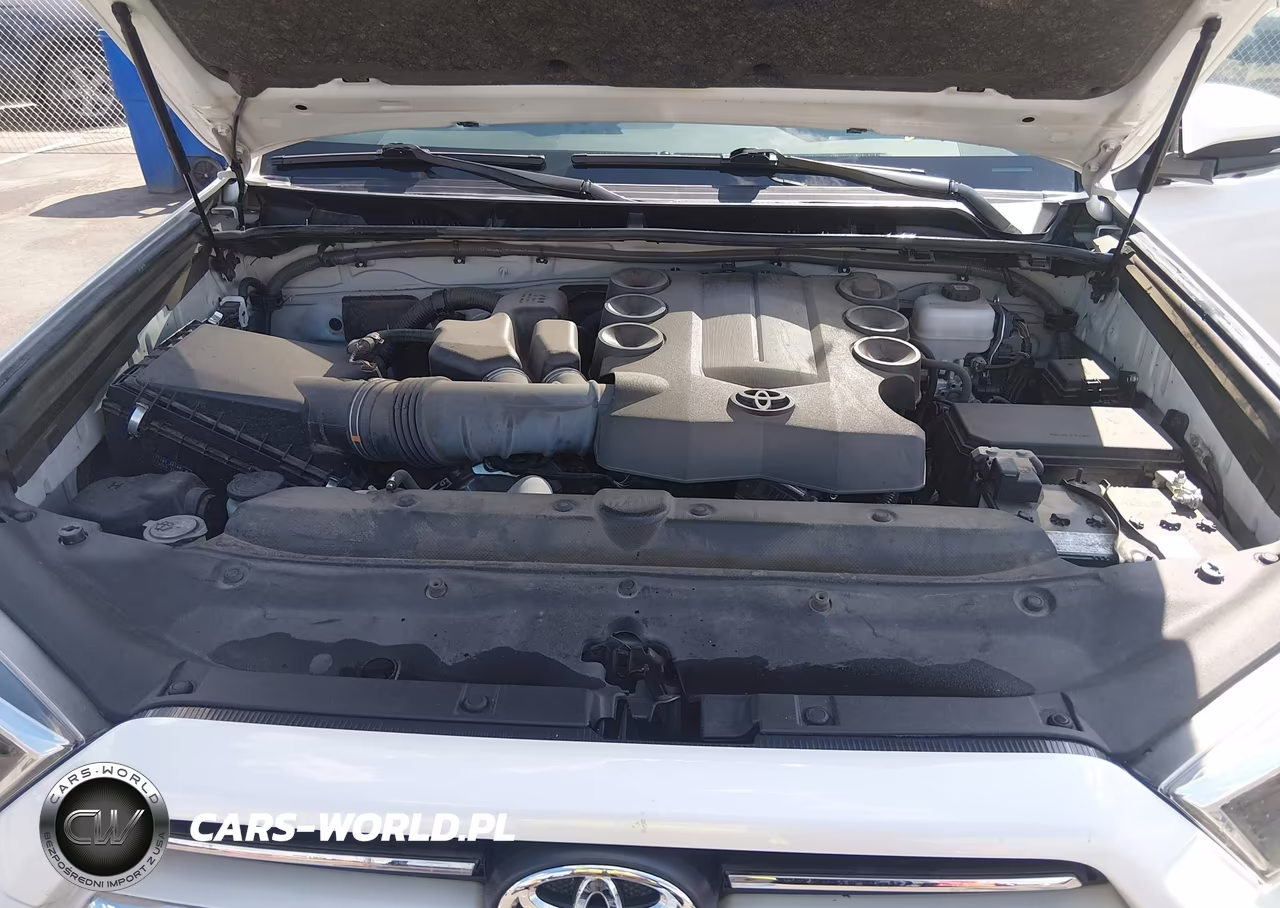 2023 Toyota 4Runner Limited VIN:JTEKU5JR7P6179826 - 10