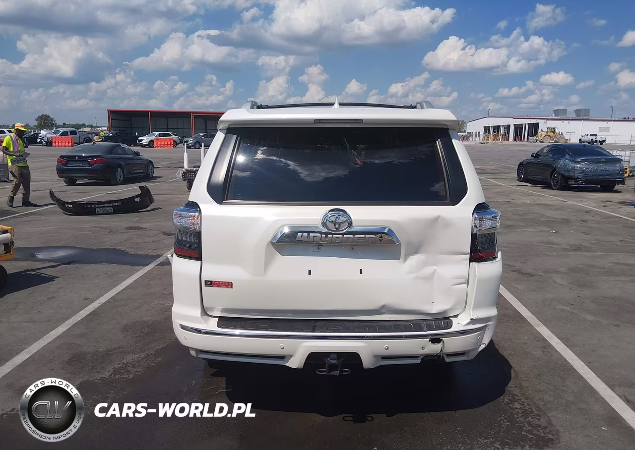 2023 Toyota 4Runner Limited VIN:JTEKU5JR7P6179826 - 17