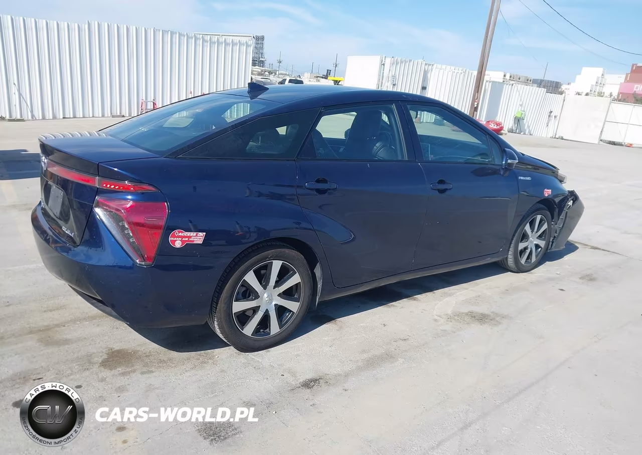 2017 Toyota Mirai VIN:JTDBVRBD2HA003163 - 4