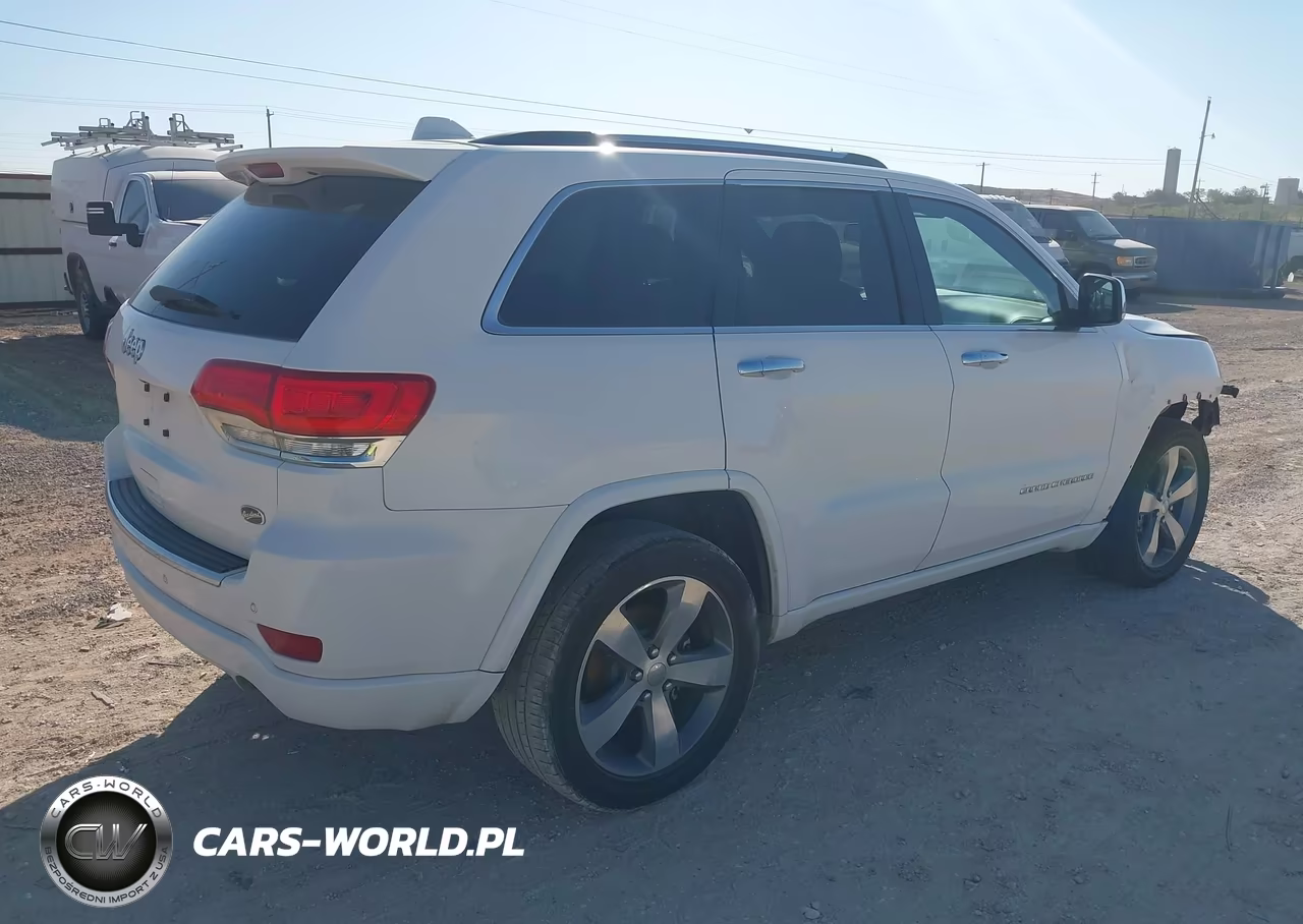 2016 Jeep Grand Cherokee Overland VIN:1C4RJECG3GC335935 - 4