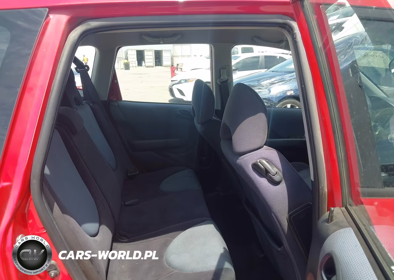 2008 Honda Fit Sport VIN:JHMGD386X8S038539 - 8