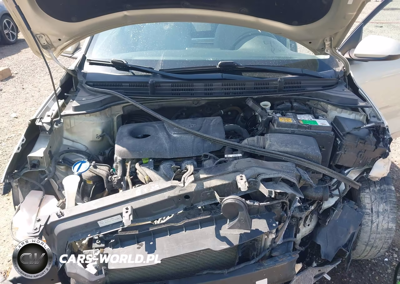 2018 Kia Rio S VIN:3KPA24AB6JE079043 - 10