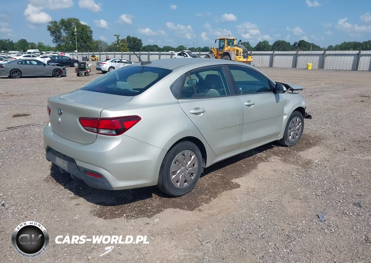 2018 Kia Rio S VIN:3KPA24AB6JE079043 - 4