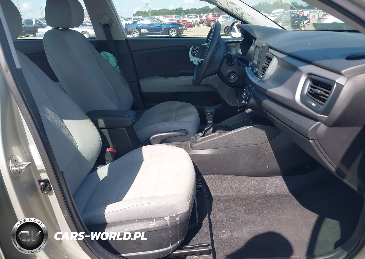 2018 Kia Rio S VIN:3KPA24AB6JE079043 - 5