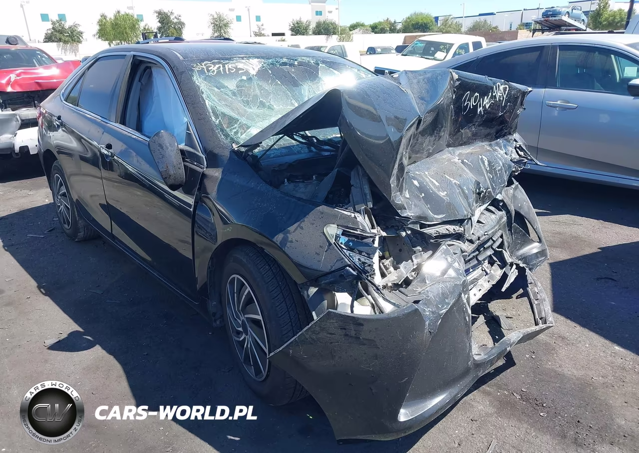 2015 Toyota Camry Le