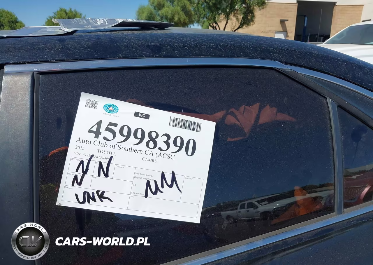 2015 Toyota Camry Le VIN:4T4BF1FK5FR496213 - 17