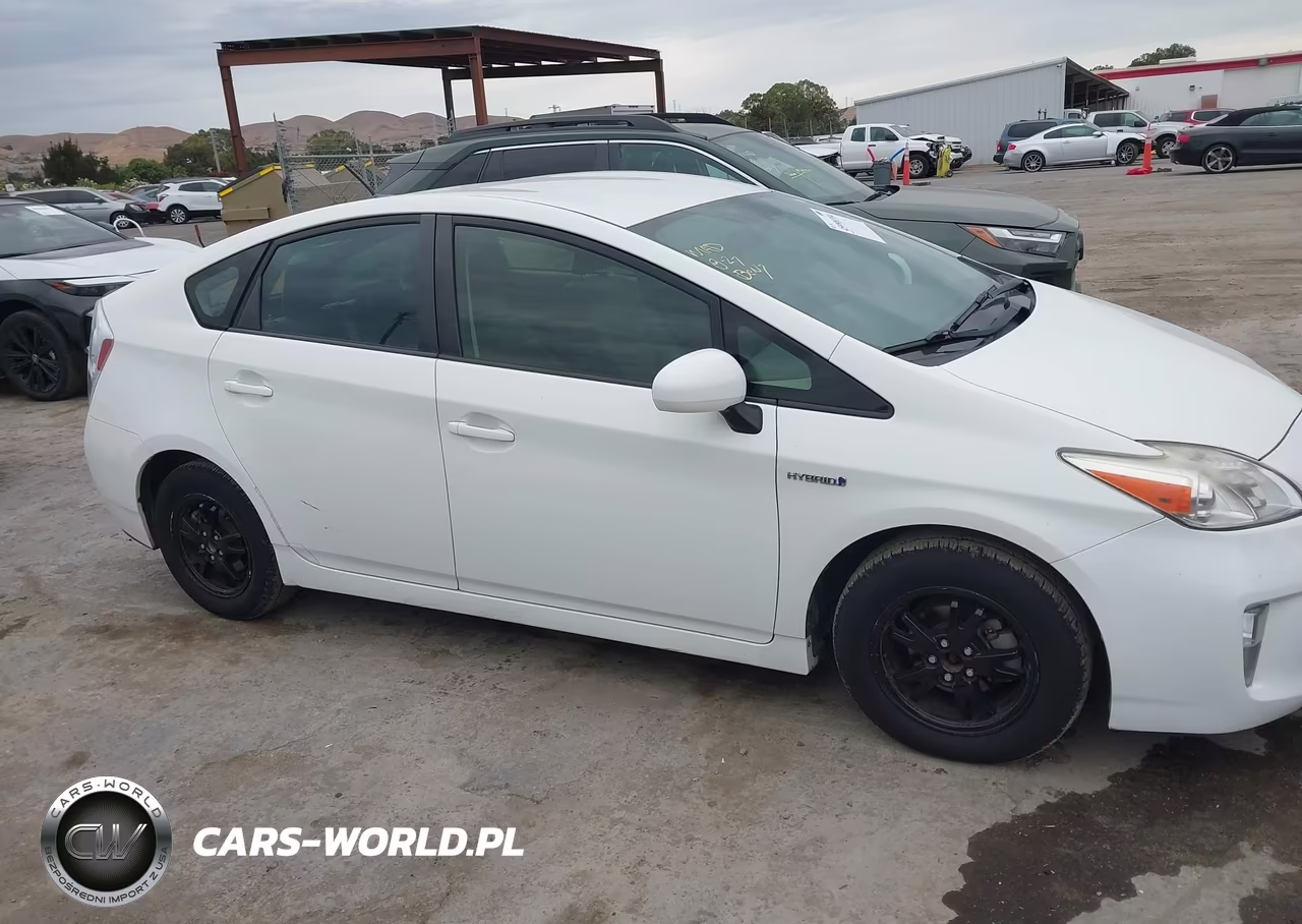 2012 Toyota Prius Three VIN:JTDKN3DU4C5477515 - 13