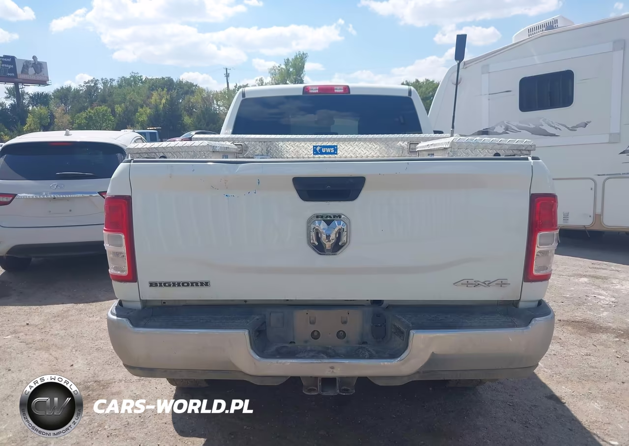 2024 Ram 2500 Big Horn 4X4 6'4 Box VIN:3C6UR5DL3RG336332 - 16