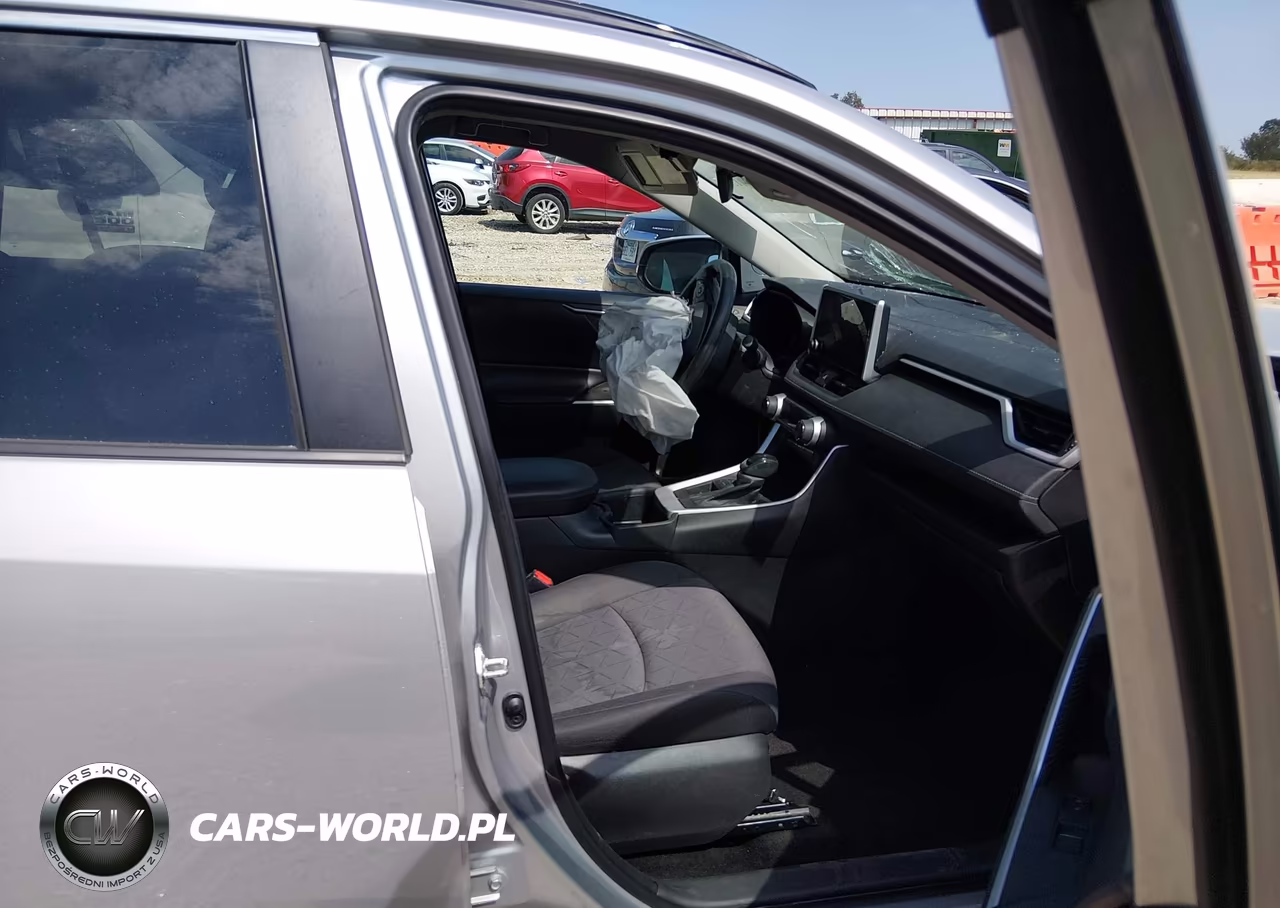 2024 Toyota Rav4 Xle VIN:2T3W1RFV0RW316411 - 5
