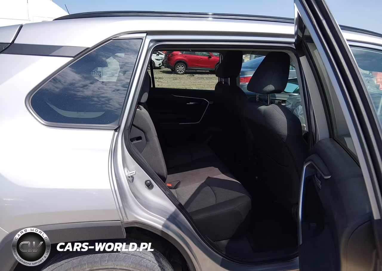 2024 Toyota Rav4 Xle VIN:2T3W1RFV0RW316411 - 8