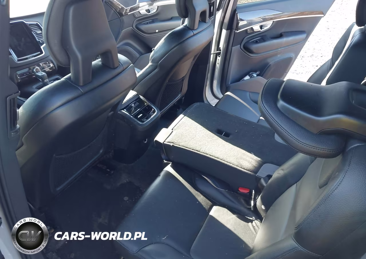 2018 Volvo Xc90 T6 Momentum VIN:YV4A22PK7J1216650 - 8