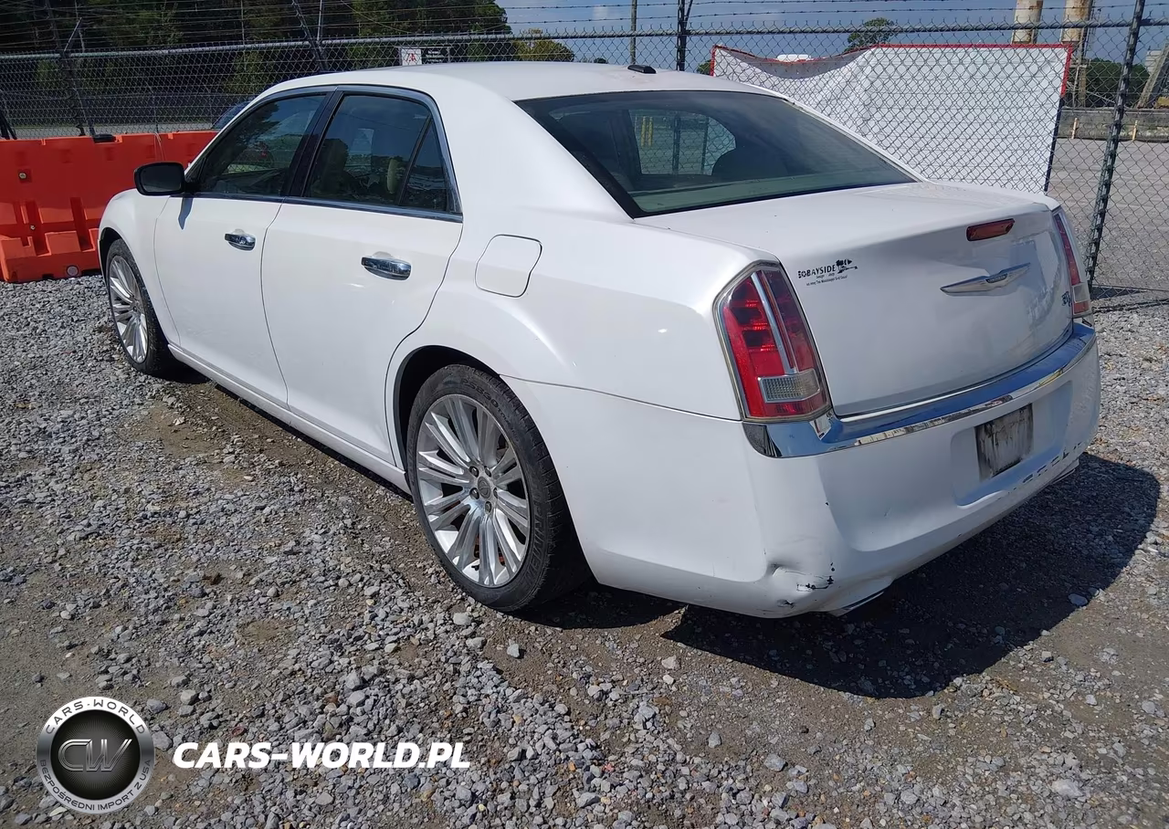 2012 Chrysler 300C VIN:2C3CCAET6CH225346 - 3