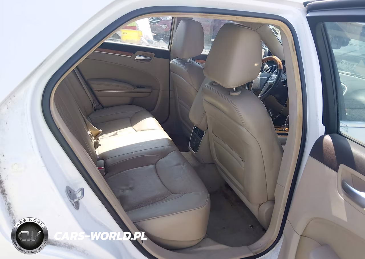 2012 Chrysler 300C VIN:2C3CCAET6CH225346 - 8