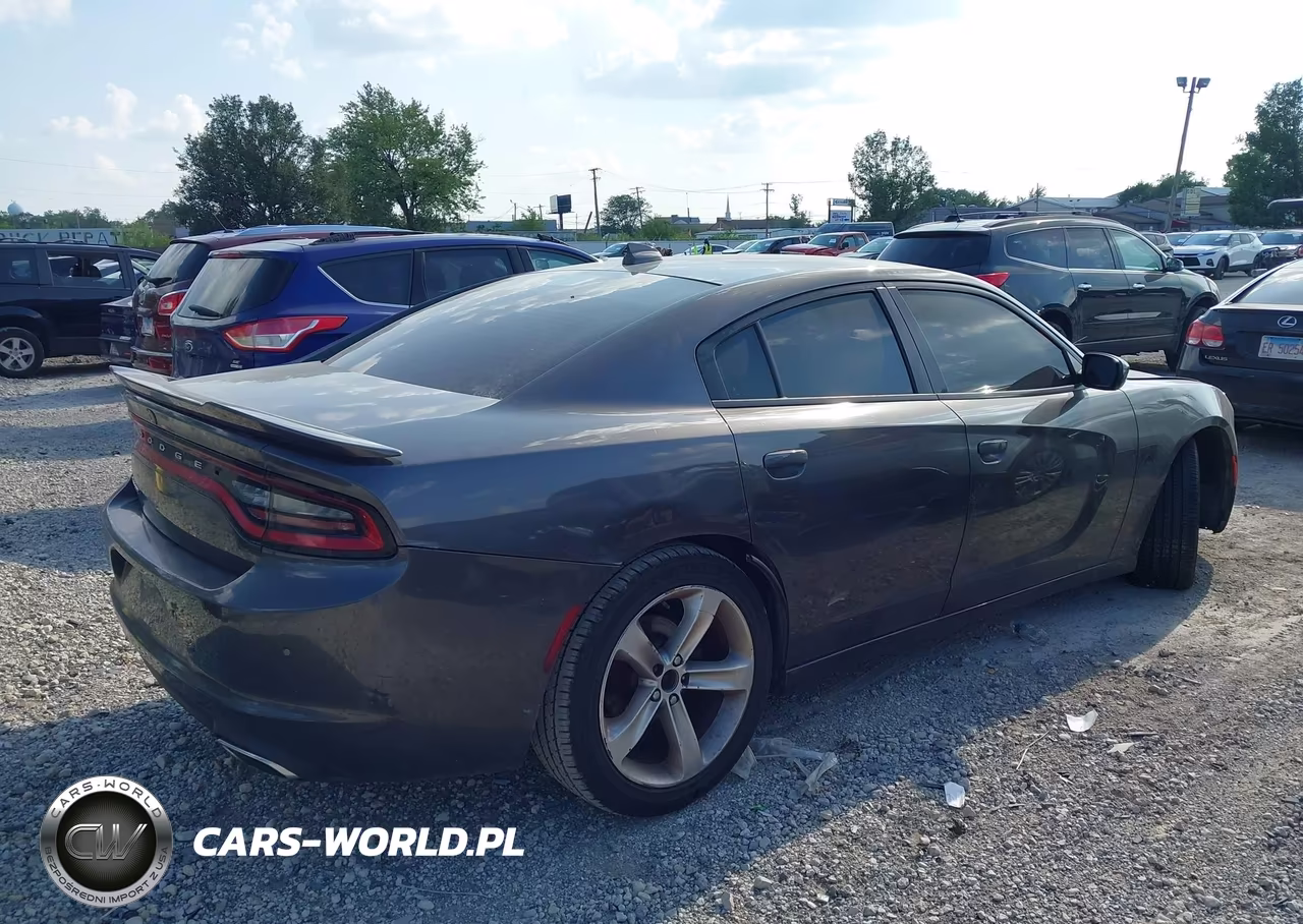 2017 Dodge Charger Sxt Rwd VIN:2C3CDXHG5HH623802 - 4